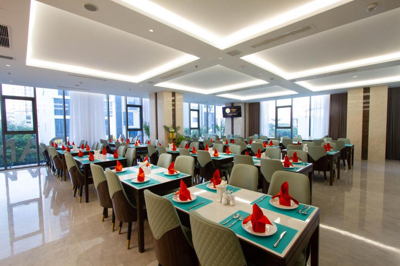 Cordial Grand Hotel Da Nang Beach Exterior photo