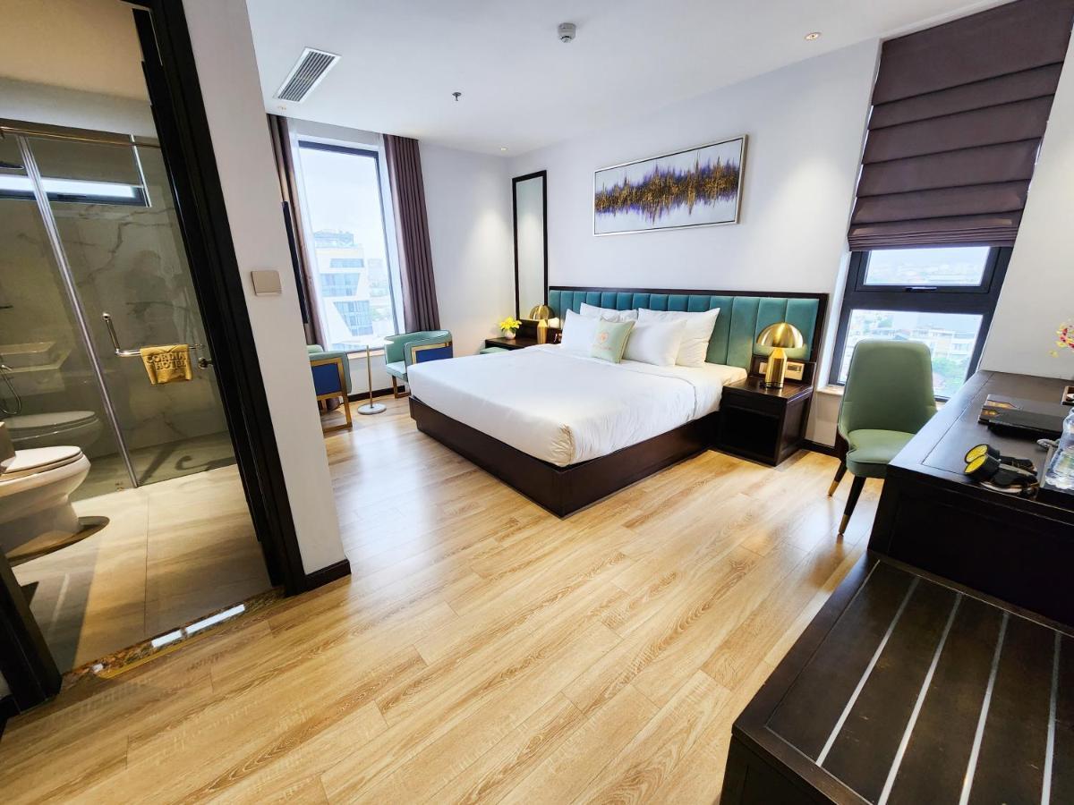 Cordial Grand Hotel Da Nang Beach Exterior photo